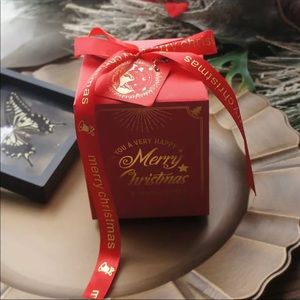 Set of five Christmas DIY Gift Boxes (red)